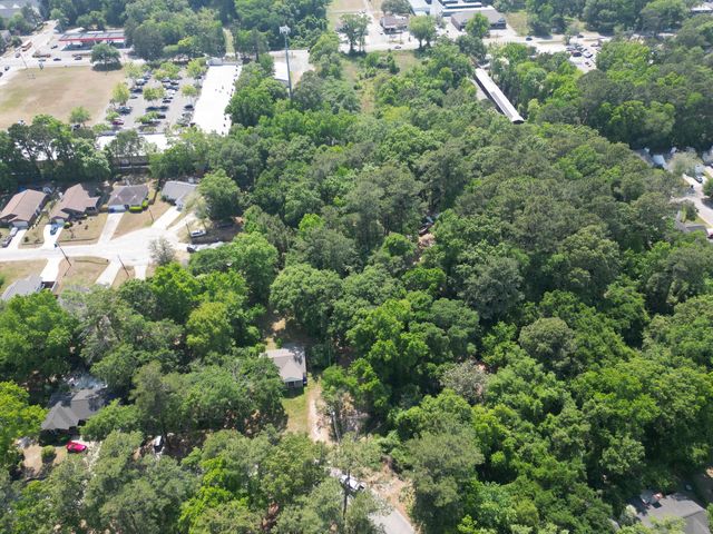 1740 Dogwood Road, Charleston, SC 29414