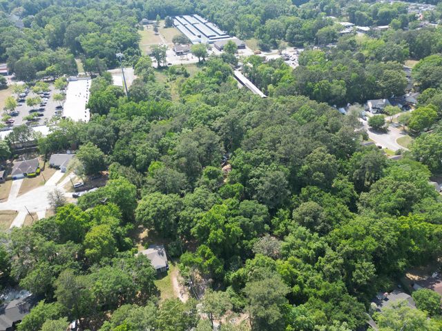 1740 Dogwood Road, Charleston, SC 29414