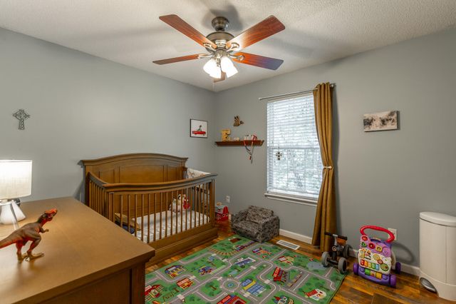 1012 Harvest Knoll Lane, Soddy Daisy, TN 37379