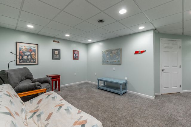 1012 Harvest Knoll Lane, Soddy Daisy, TN 37379