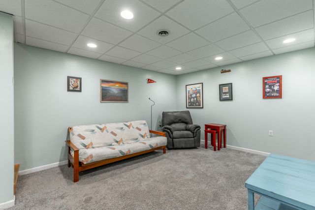 1012 Harvest Knoll Lane, Soddy Daisy, TN 37379