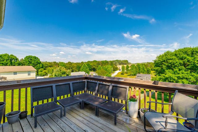 1012 Harvest Knoll Lane, Soddy Daisy, TN 37379