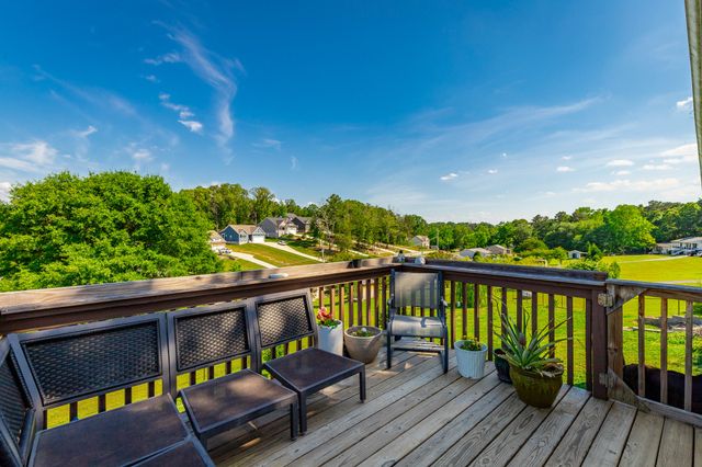1012 Harvest Knoll Lane, Soddy Daisy, TN 37379