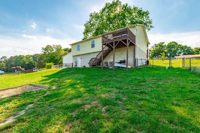 1012 Harvest Knoll Lane, Soddy Daisy, TN 37379