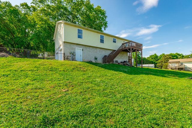 1012 Harvest Knoll Lane, Soddy Daisy, TN 37379