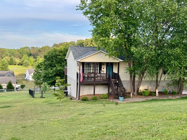 1012 Harvest Knoll Lane, Soddy Daisy, TN 37379