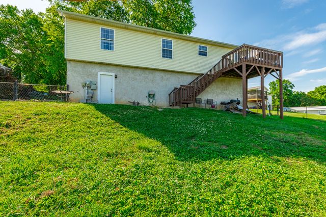 1012 Harvest Knoll Lane, Soddy Daisy, TN 37379