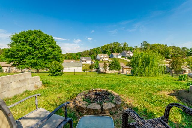 1012 Harvest Knoll Lane, Soddy Daisy, TN 37379
