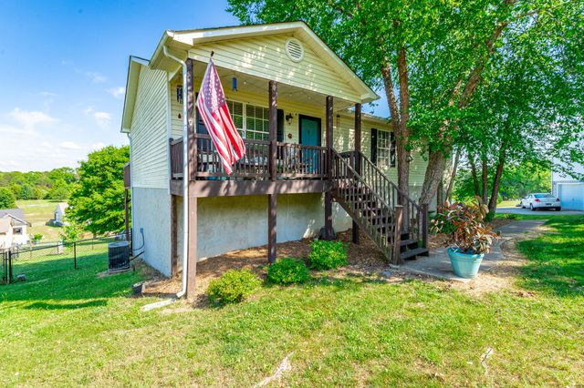 1012 Harvest Knoll Lane, Soddy Daisy, TN 37379
