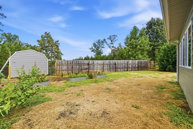 87 Meadow Circle, Ellijay, GA 30540