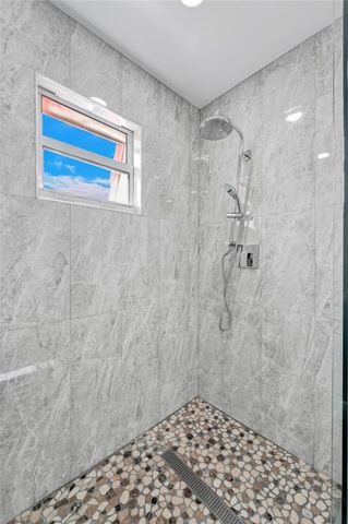 3261 Aqua Vista Drive, Pompano Beach, FL 33062