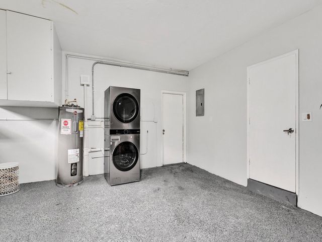 3261 Aqua Vista Drive, Pompano Beach, FL 33062