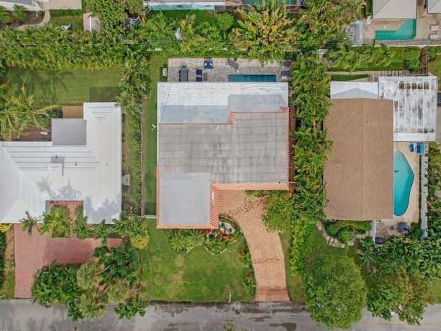 3261 Aqua Vista Drive, Pompano Beach, FL 33062