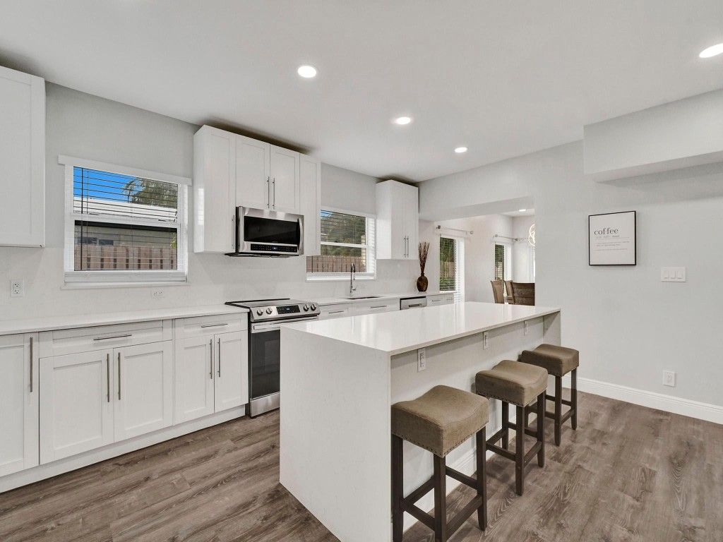 3261 Aqua Vista Drive, Pompano Beach, FL 33062