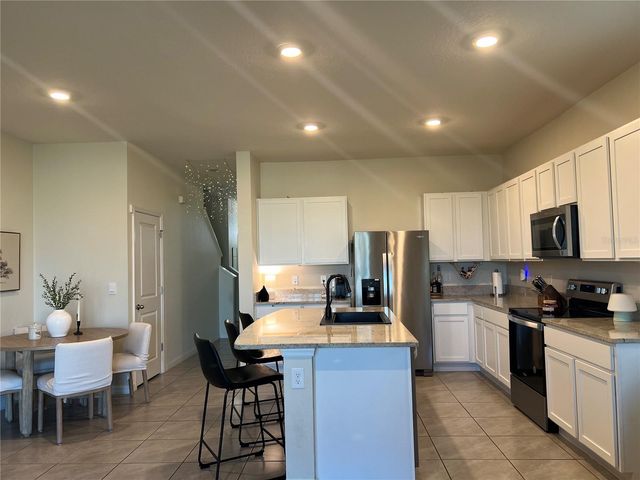 184 MANGROVE SHADE CIRCLE, Apollo Beach, FL 33572