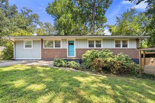 811 Whelchel Drive, Decatur, GA 30033