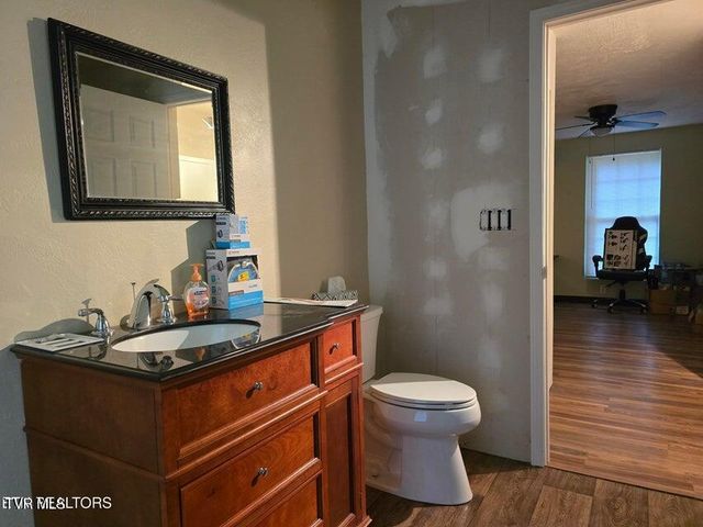 4060 Tazewell Highway, Sneedville, TN 37869