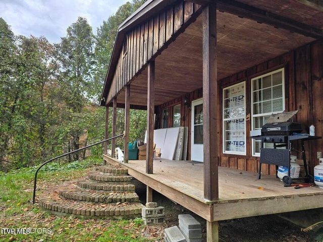 4060 Tazewell Highway, Sneedville, TN 37869