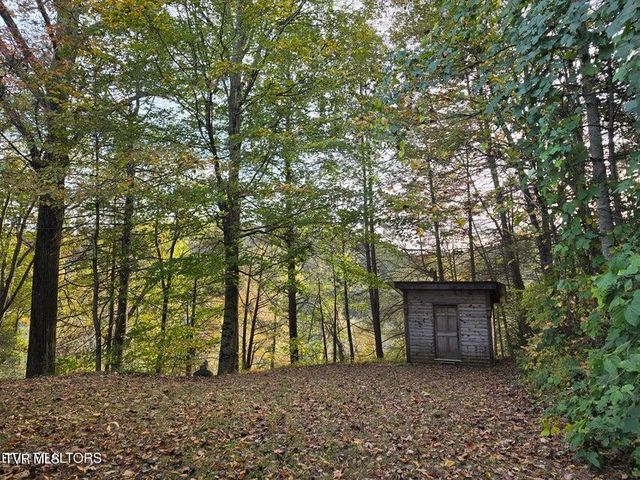 4060 Tazewell Highway, Sneedville, TN 37869