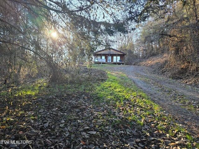 4060 Tazewell Highway, Sneedville, TN 37869