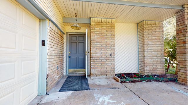 14715 Woodward Gardens Drive, Houston, TX 77082