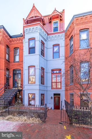 409 CONSTITUTION AVE NE, Washington, DC 20002