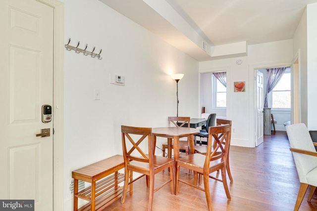 409 CONSTITUTION AVE NE, Washington, DC 20002