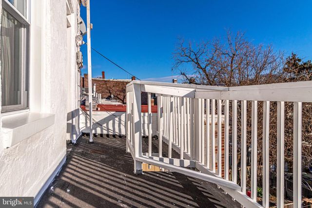 409 CONSTITUTION AVE NE, Washington, DC 20002