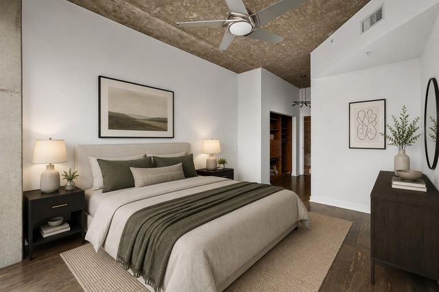 360 Nueces ST 3907, Austin, TX 78701