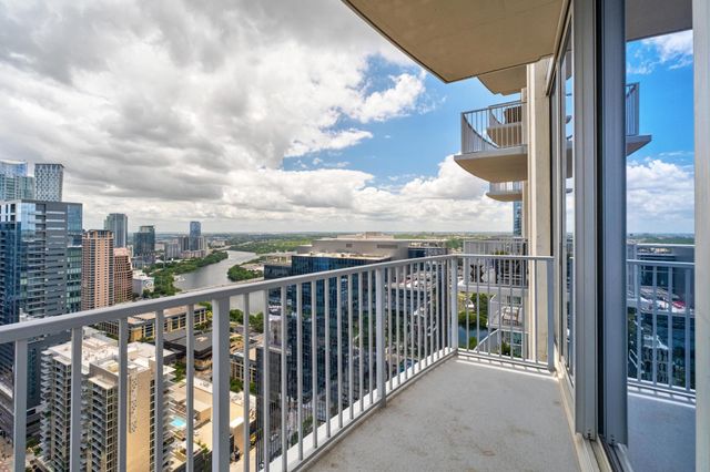 360 Nueces ST 3907, Austin, TX 78701