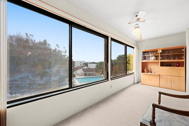 3154 Via Poinciana 412, Lake Worth, FL 33467