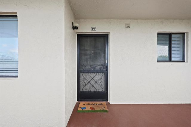 3154 Via Poinciana 412, Lake Worth, FL 33467