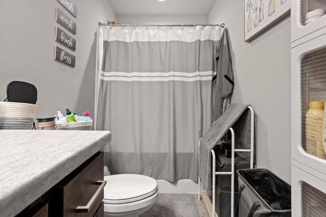 6628 14th Street S, Fargo, ND 58104