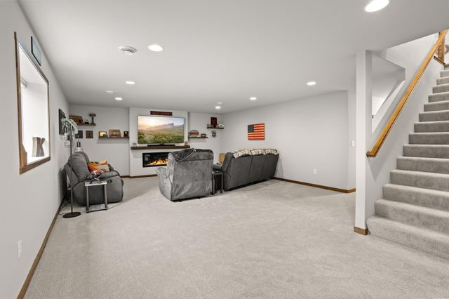 6628 14th Street S, Fargo, ND 58104