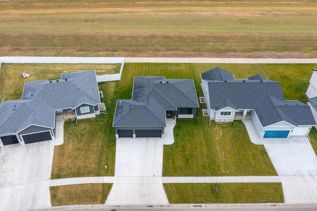 6628 14th Street S, Fargo, ND 58104