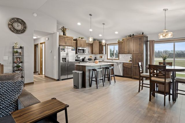 6628 14th Street S, Fargo, ND 58104