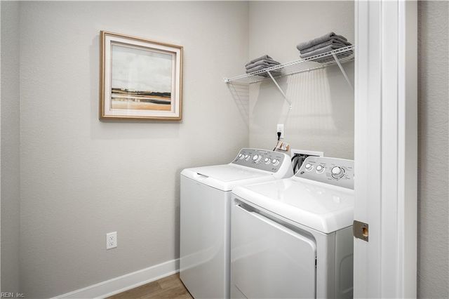 208 Woodcreek RD, Williamsburg, VA 23185