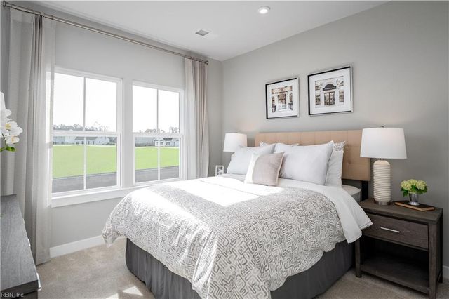 208 Woodcreek RD, Williamsburg, VA 23185