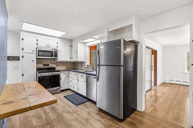 20 Freeman St, Norton, MA 02766