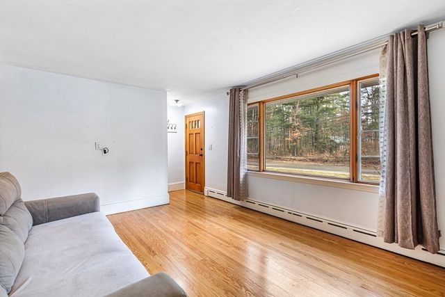 20 Freeman St, Norton, MA 02766