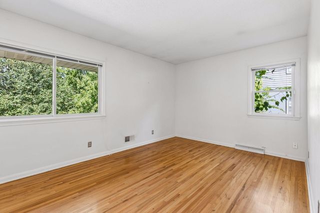 2131 Perry Avenue N, Golden Valley, MN 55422