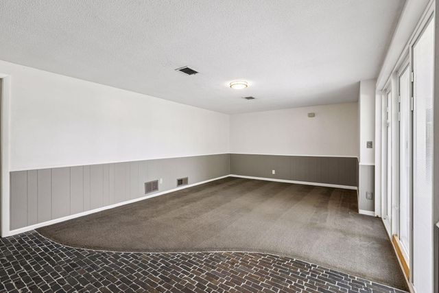2131 Perry Avenue N, Golden Valley, MN 55422