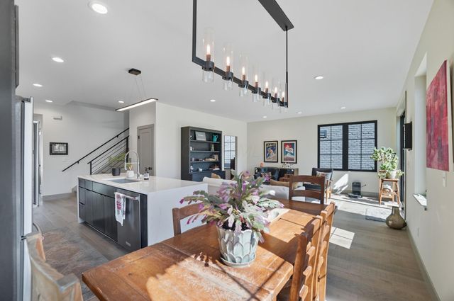 249 E Greenwood Avenue, Columbus, OH 43201