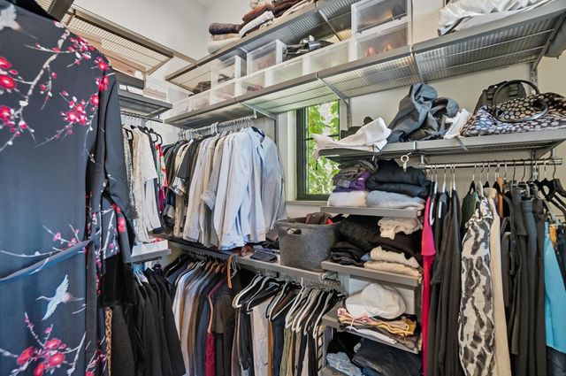 249 E Greenwood Avenue, Columbus, OH 43201