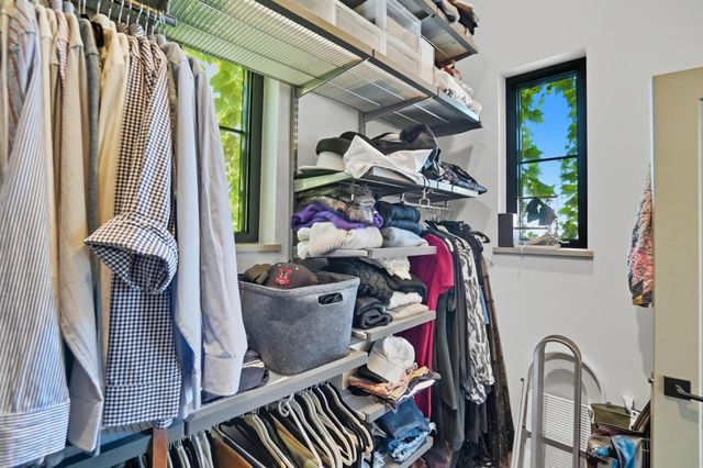 249 E Greenwood Avenue, Columbus, OH 43201