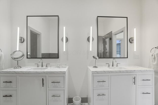 249 E Greenwood Avenue, Columbus, OH 43201