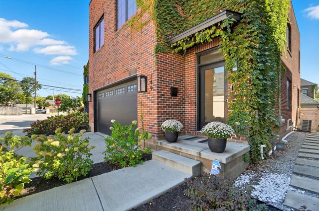 249 E Greenwood Avenue, Columbus, OH 43201