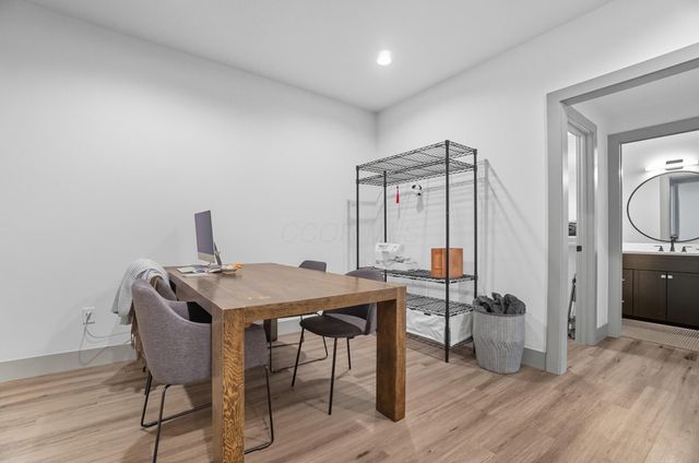 249 E Greenwood Avenue, Columbus, OH 43201