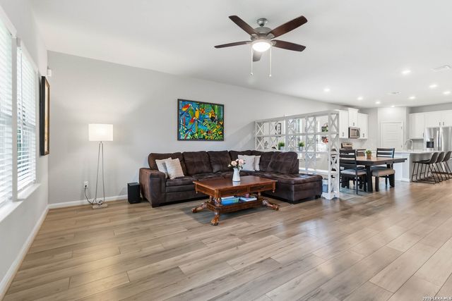 335 SHELTON PASS, Cibolo, TX 78108