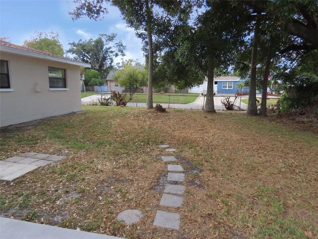 2615 62ND TERRACE N, St Petersburg, FL 33702